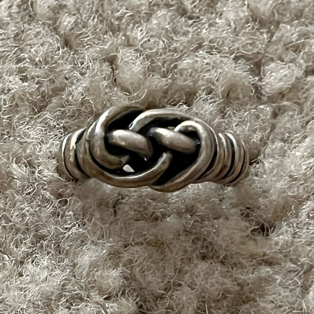 Sterling silver ring with knot.